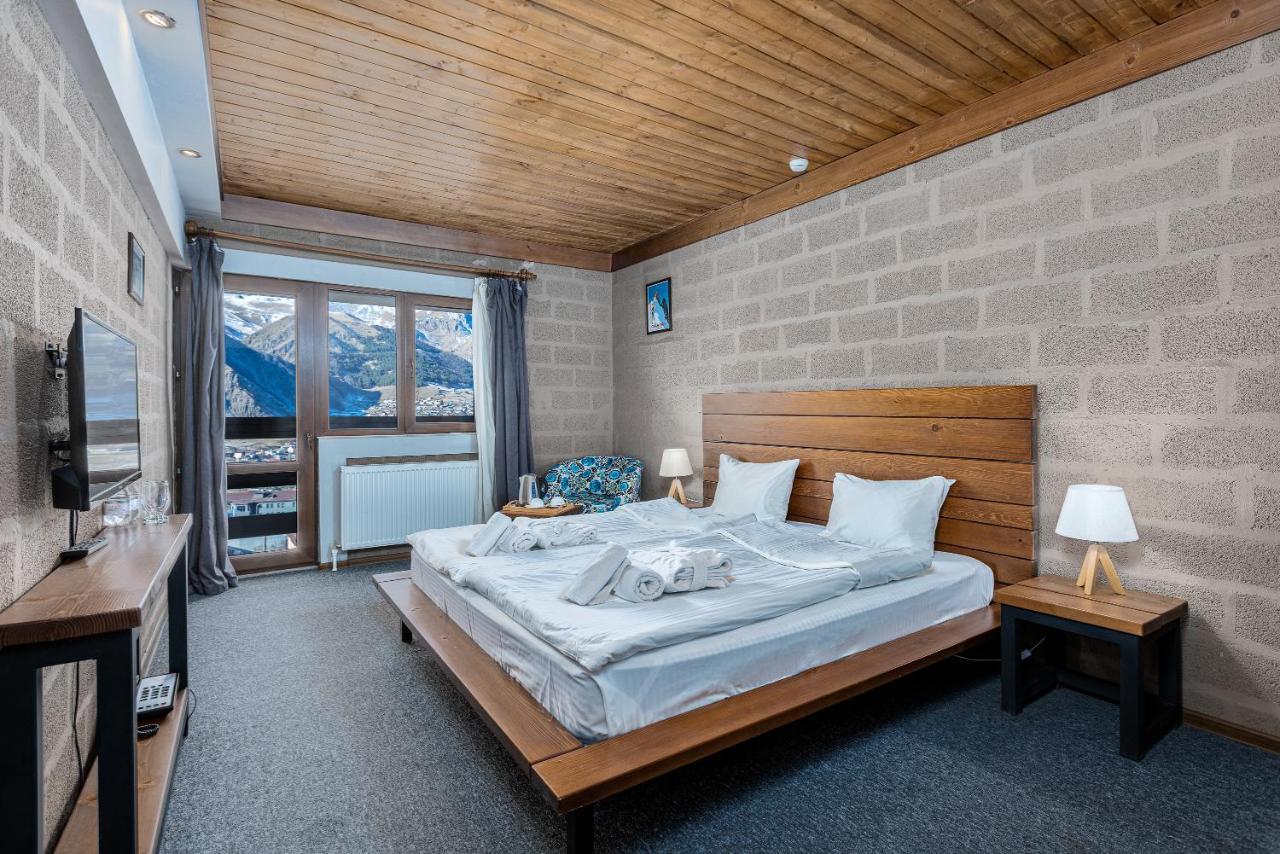 Alpine Lounge Boutique Hotel Kazbegi Kültér fotó